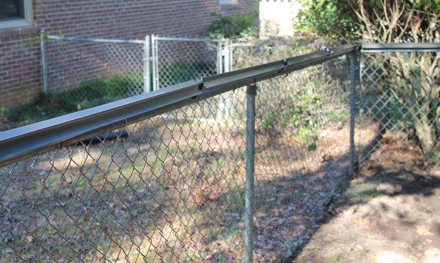 Metal and chain-link cat fence installations by cat-proofing with Oscillot